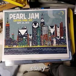 2015 Pearl Jam Concert Poster New York Skyline GCF Pendleton