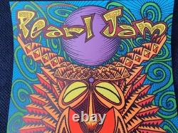 Original 1st Print- Pearl Jam-28 Oct 1993-San Francisco CA-MINT condition- BGP83