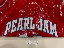PEARL JAM BASKETBALL JERSEY LARGE PHILADELPHIA 76ers 2024 PHILLY 33 WELLS FARGO