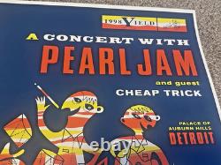 Pearl Jam 1998 Detroit MI 8/23/98 Yield Tour Poster Ames Bros