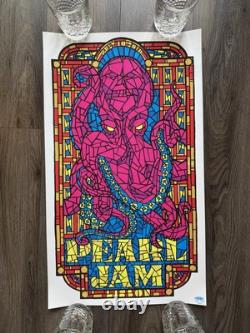 Pearl Jam 2010 Lisbon Poster 15x26