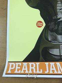 Pearl Jam 2014 Tristan Eaton poster Auckland, NZ Big Day Out