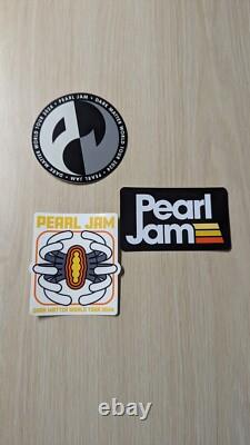 Pearl Jam Indianapolis (XL) Indy Car Long Sleeve Sticker Pin Token Combo Aug 26