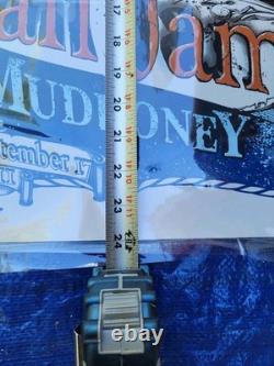 Pearl Jam Poster 9/17/2011 Canada Signed / Numbered #64/100 MTS ARENA Winnipeg