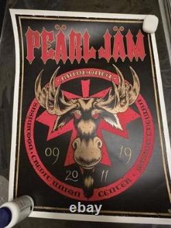 Pearl Jam Poster Saskatoon Saskatchewan 9/19/11. S/N 24/100 by Sean Cliver