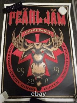 Pearl Jam Poster Saskatoon Saskatchewan 9/19/11. S/N 24/100 by Sean Cliver