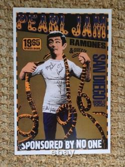 Pearl Jam Ramones Poster 1995 San Diego Poster Mint Only 100 Made 12 X 18 Rare