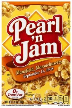 Pearl Jam September 11, 1998, Mansfield, Massachusetts Hand signature poster