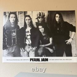 RARE Pearl Jam Limited Edition Box Set #900/1000 Mint CDs T-Shirt Posters Book RARE Pearl Jam Limited Edition Box Set #900/1000 Mint CDs T-Shirt Posters Book