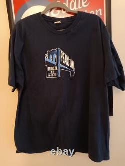XL Pearl Jam Brooklyn NY NYC T Shirt 2013 Barclays Center MSG Tour Poster